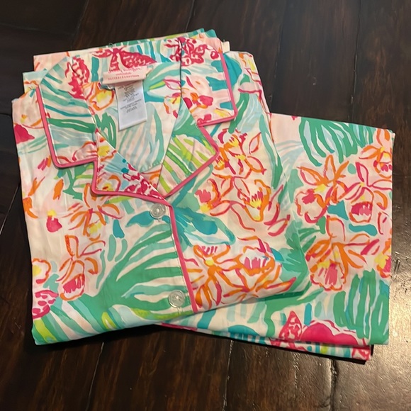 Pottery Barn Teen Lilly Pulitzer Pajamas, NWOT - Picture 13 of 13